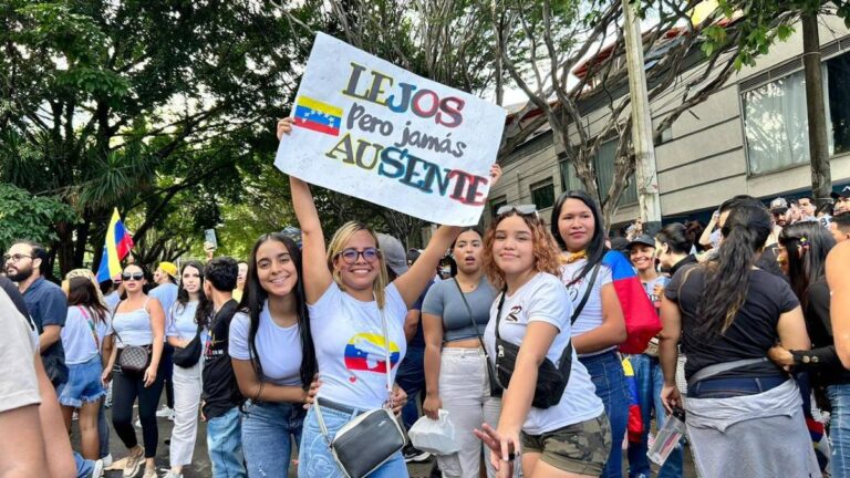 Comunidad venezolana en Medellín realizará un plantón este sábado