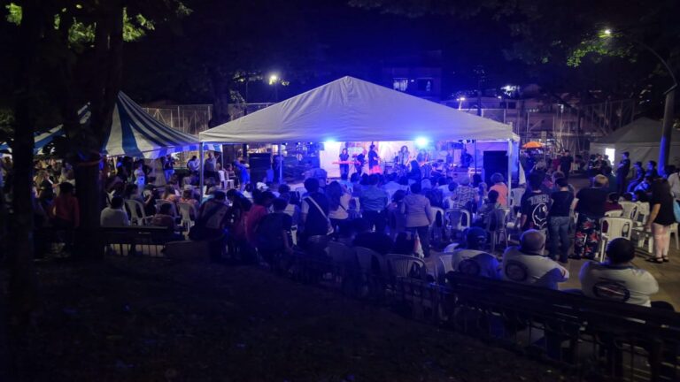 Cuatro parques de Medellín reciben la Feria de las Flores con actividades