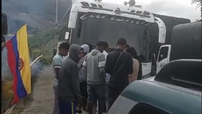 Bello: Paro camionero menores no han podido regresar a escuela de fútbol