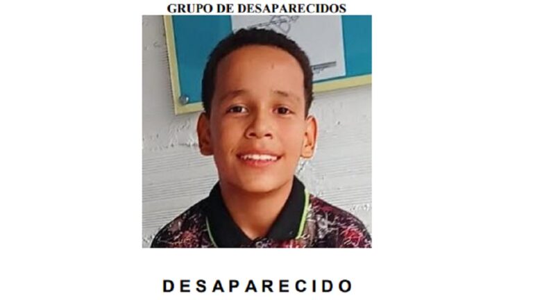 Familiares buscan a adolescente desaparecido en Bello