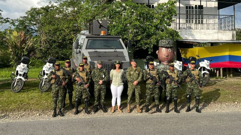 Llegan 30 soldados a Chocó para reforzar seguridad en las vías