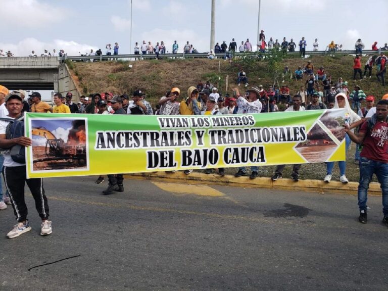 Líderes mineros de todo el país se reúnen en Caucasia, Antioquia