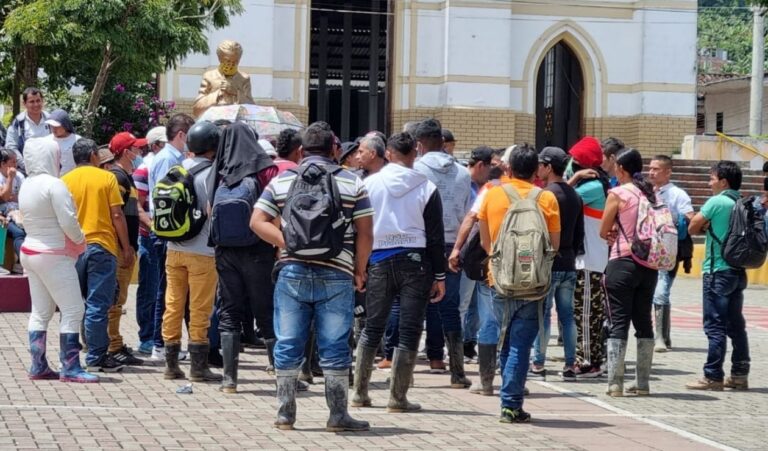 Mineros rechazaron creación del Distrito Agrominero en el Bajo Cauca