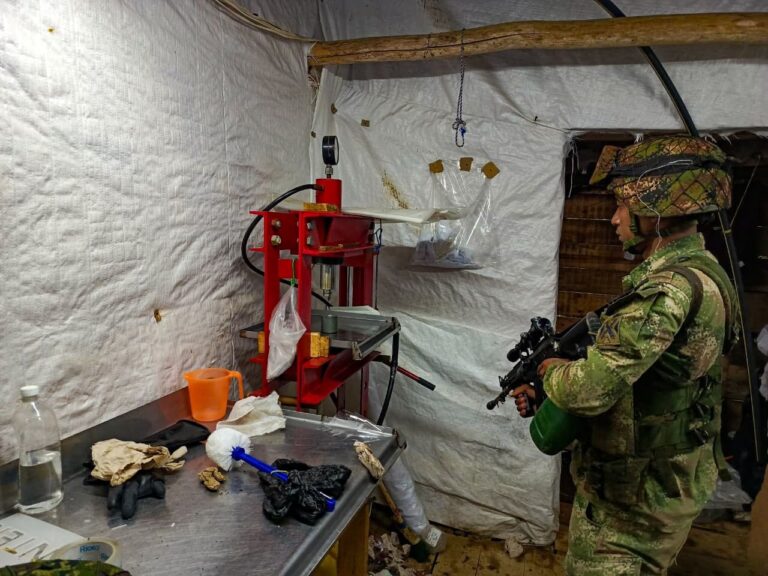 Golpe al combo El Mesa de Bello: Desmantelan laboratorio de cocaína