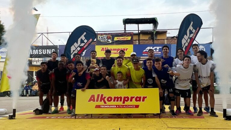 Jóvenes promesas del fútbol demostraron su talento en Barrio Antioquia