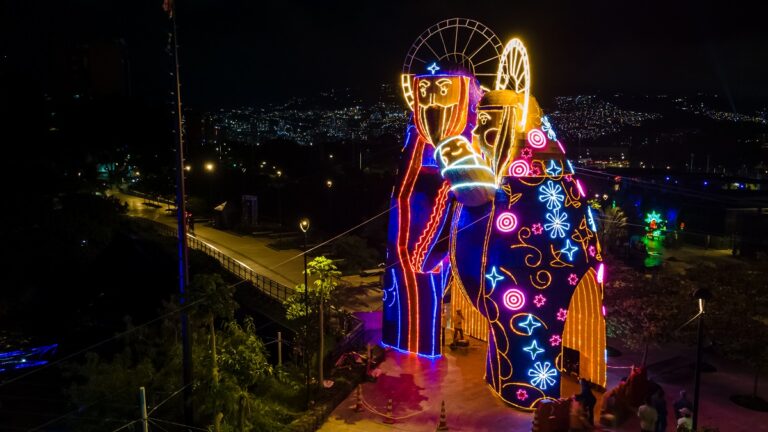 Los cinco imperdibles de los Alumbrados Navideños en Medellín