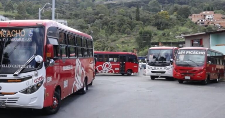 Noticias Medellín: Aumentó 0 el transporte público en Medellín