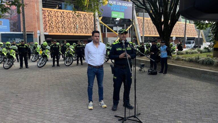 Noticias Medellín: Mil policías cuidarán el partido final de Copa