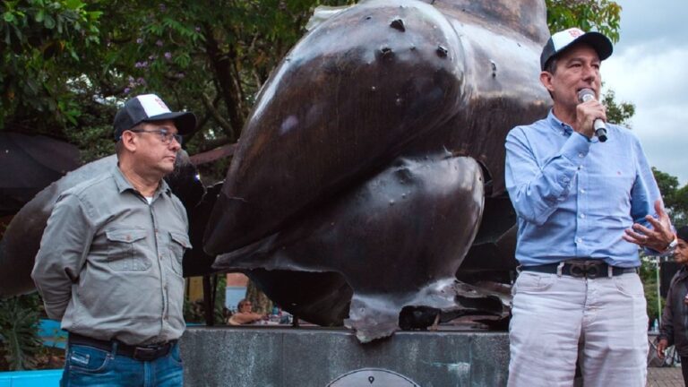 Ruta turística en el centro de Medellín para reconstrir memoria de víctimas