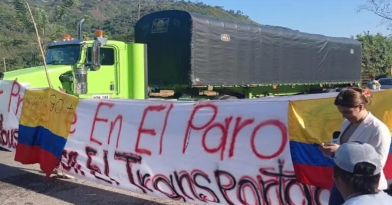 Noticias Colombia: Gremio camionero definió nuevo paro nacional